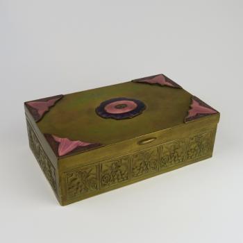 Art nouveau box