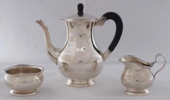 Silver teapot, milk jug and sugar bowl - Bremer We