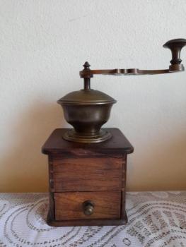 Coffee grinder - 1880